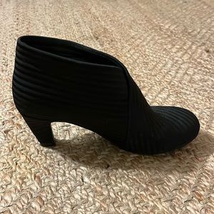 UN United Nude Fold Low Booties